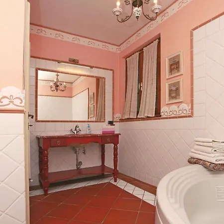 Sleeps 5 Wifi Villa Stazzema